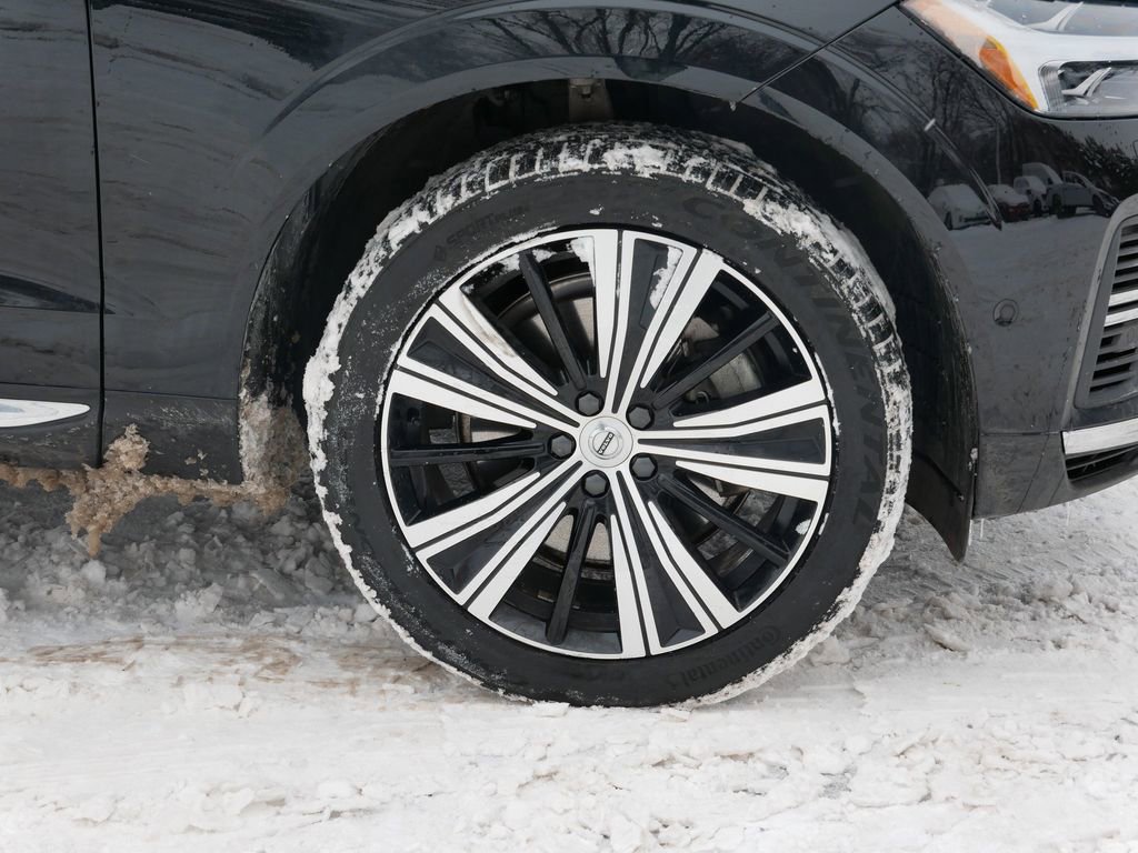 Used 2022 Volvo XC60 T8 Inscription w/ Advanced Package image 7