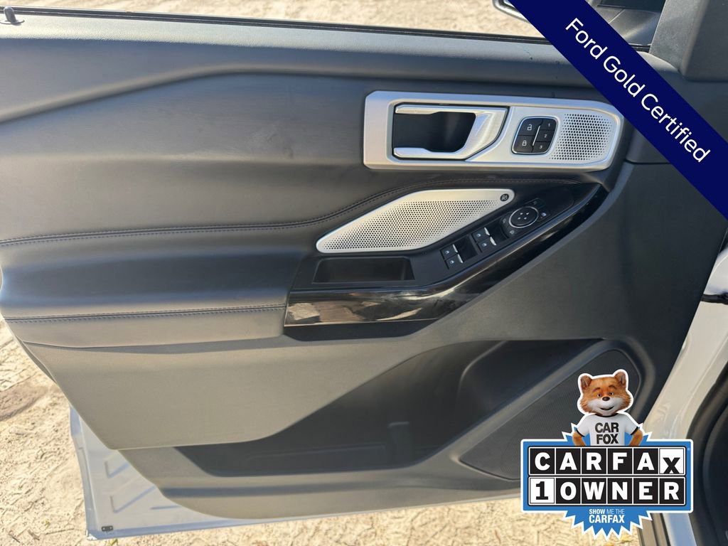 Certified 2024 Ford Explorer Platinum w/ Technology Package image 36