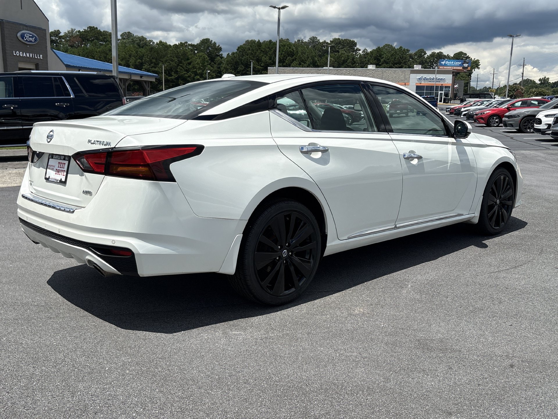 Used 2022 Nissan Altima 2.5 Platinum AWD/4WD image 24