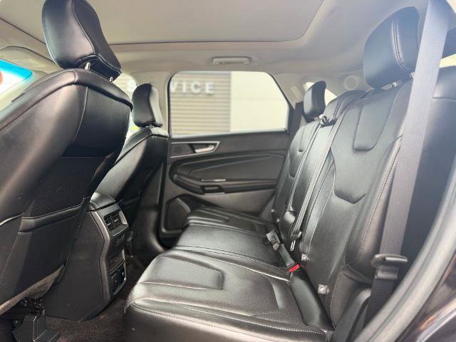 Certified 2020 Ford Edge Titanium w/ Equipment Group 301A AWD/4WD image 22