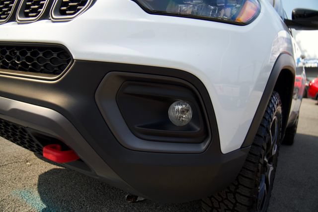 Used 2025 Jeep Compass Trailhawk AWD/4WD image 10