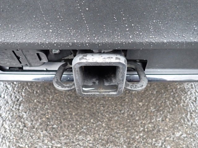 Certified 2025 Ford Explorer ST-Line image 8