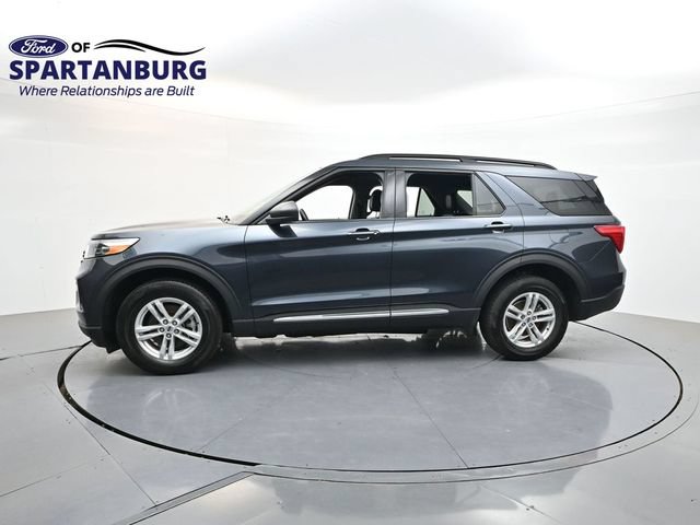 Certified 2023 Ford Explorer XLT w/ Equipment Group 202A AWD/4WD image 4