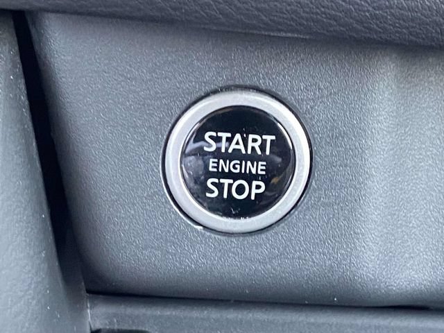 Used 2023 Nissan Rogue SV FWD image 27