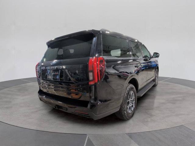 Certified 2025 Ford Expedition Active AWD/4WD image 7