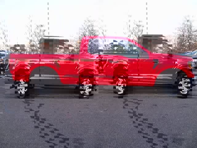 Certified 2022 Ford F150 XLT image 4