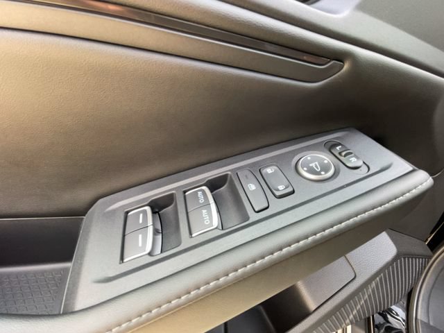Used 2024 Honda Accord Sport image 12
