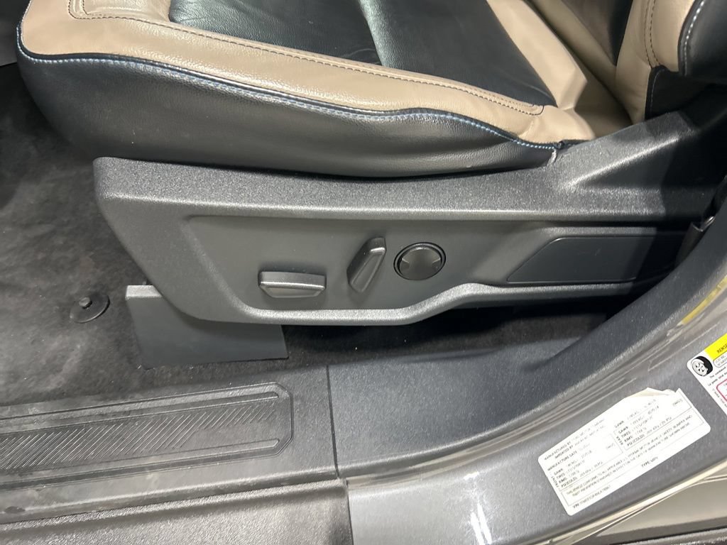 Certified 2022 Ford Bronco Wildtrak AWD/4WD image 11