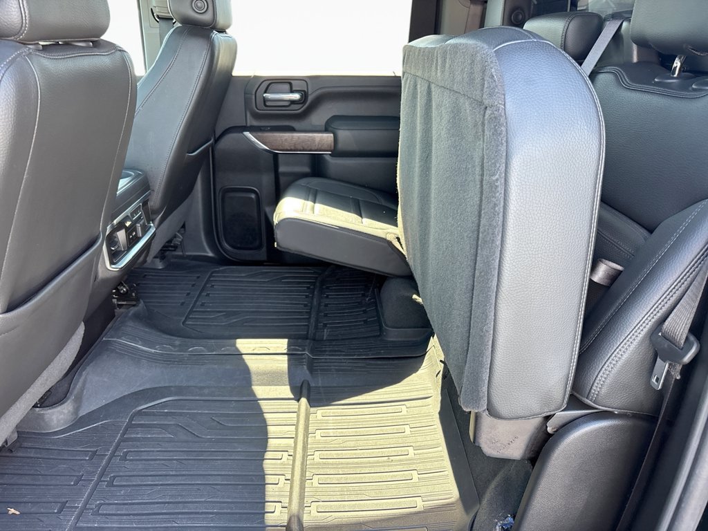 Used 2023 GMC Sierra 3500 Denali w/ Denali Ultimate Package AWD/4WD image 21
