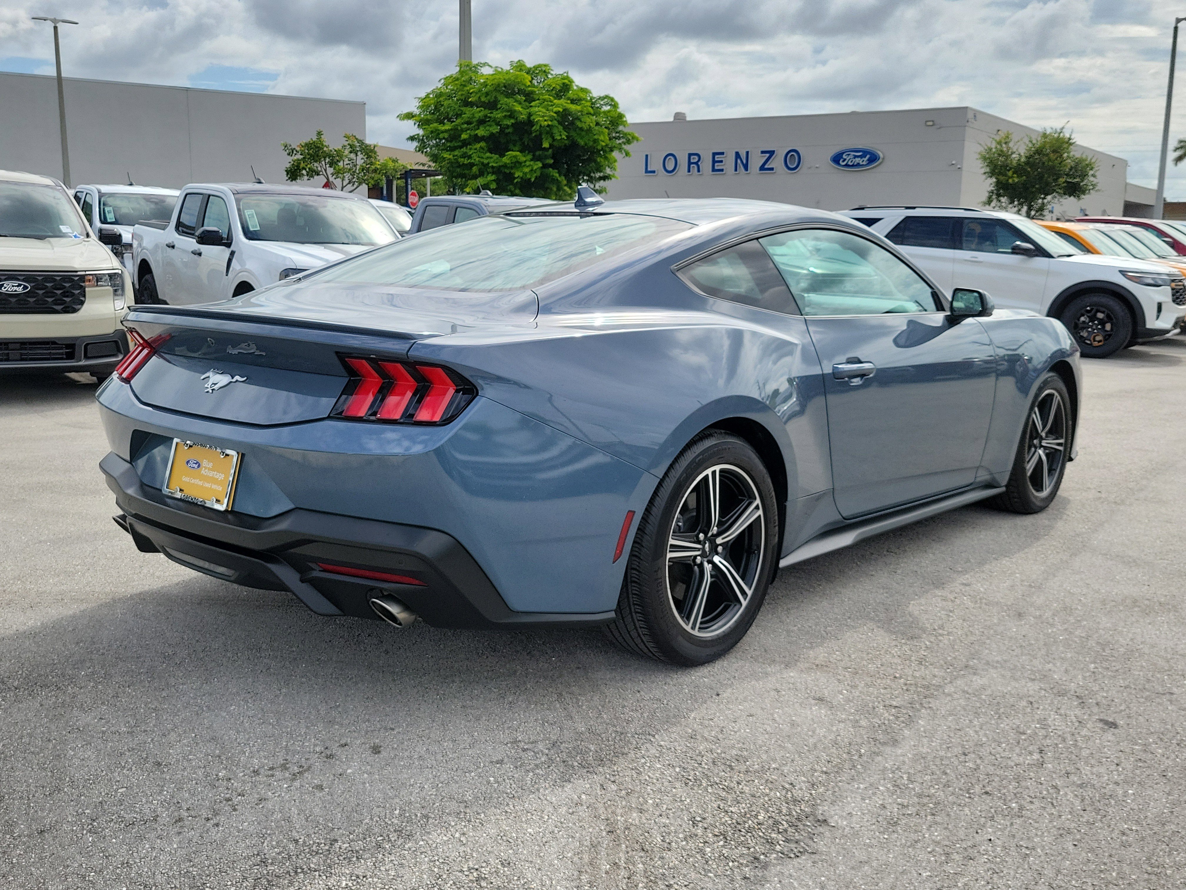 Certified 2024 Ford Mustang Premium RWD image 5