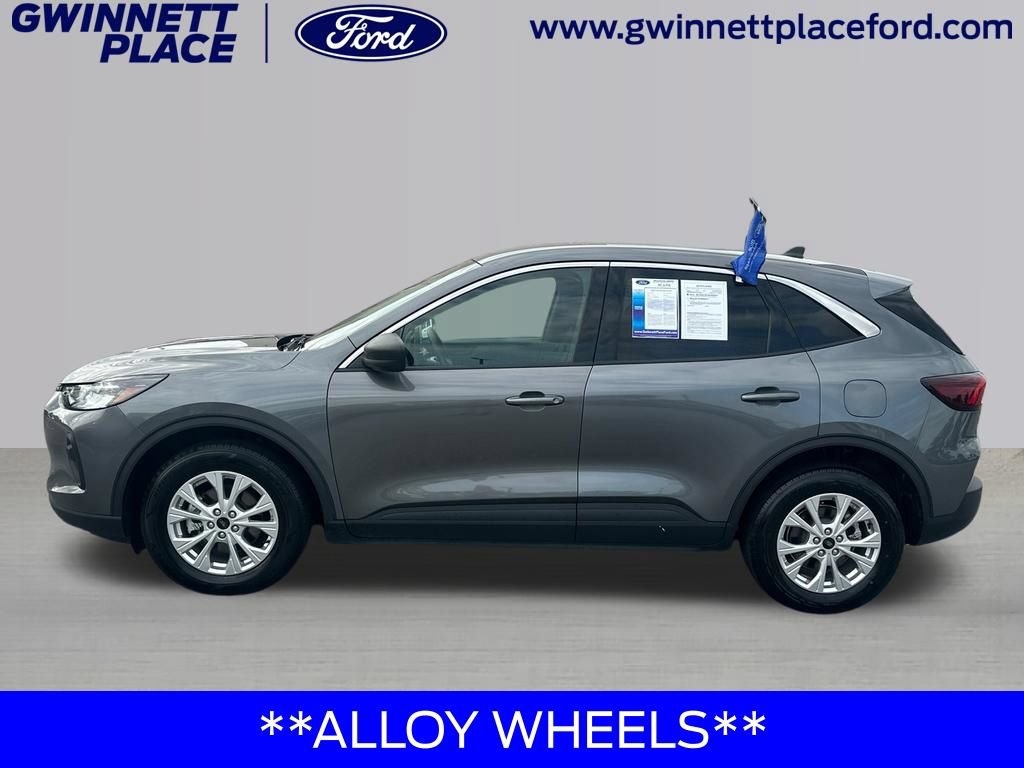 Certified 2024 Ford Escape Active AWD/4WD image 9