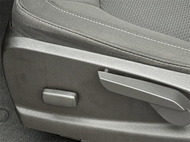 Used 2021 Chevrolet Colorado LT w/ LT Convenience Package image 7