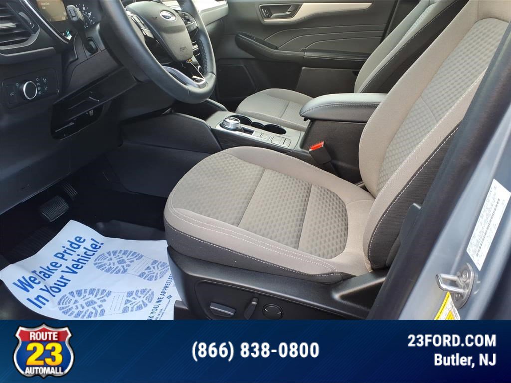 Certified 2022 Ford Escape SE w/ Convenience Package image 15