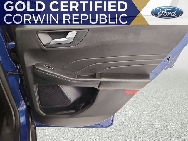 Certified 2023 Ford Escape ST-Line w/ Tech Pack #1 FWD image 27