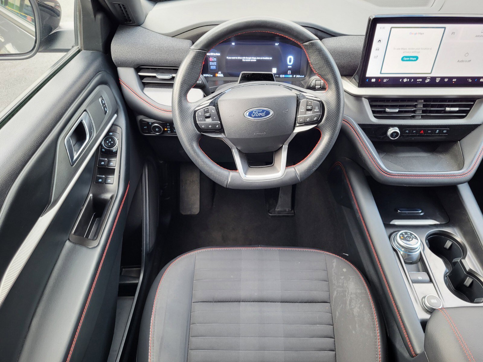 Certified 2025 Ford Explorer ST-Line w/ ST-Line Street Pack AWD/4WD image 15