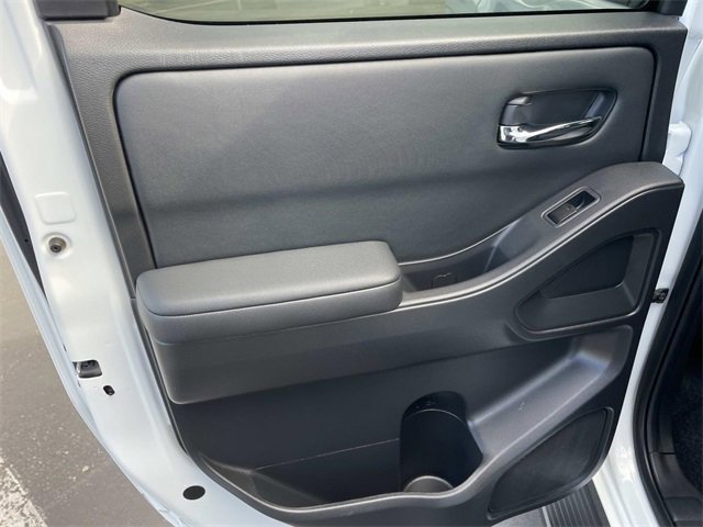 Used 2023 Nissan Frontier SV w/ SV Convenience Package image 24