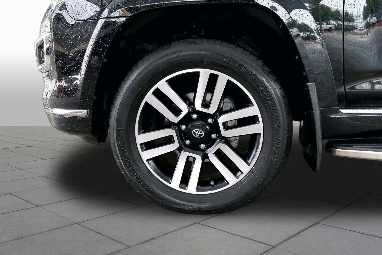 Used 2019 Toyota 4Runner Limited RWD image 11