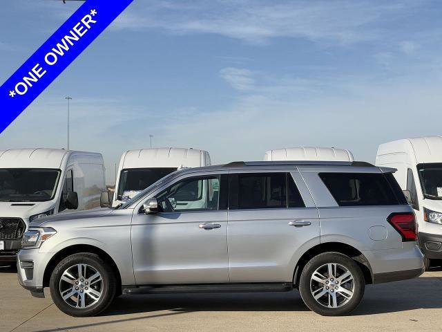 Certified 2024 Ford Expedition Limited image 3