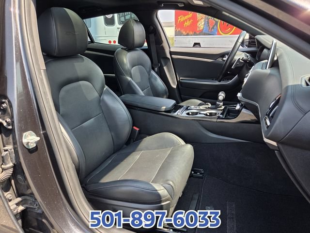 Used 2020 Kia Stinger GT-Line w/ Sun & Sound Package RWD image 15