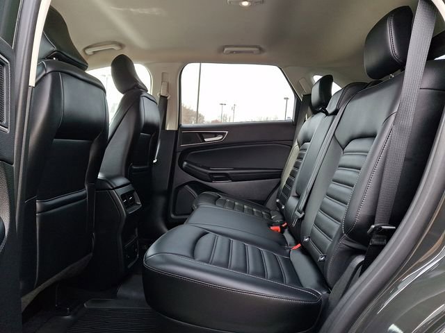 Certified 2022 Ford Edge SEL w/ Convenience Package AWD/4WD image 10