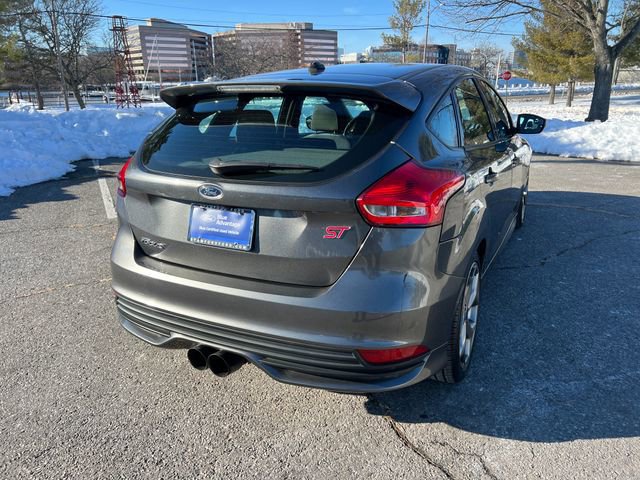 Certified 2018 Ford Focus ST image 7