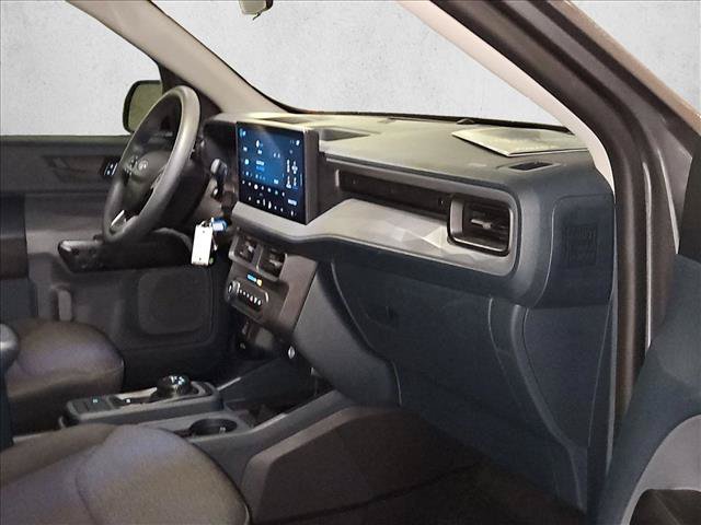 Certified 2025 Ford Maverick XL FWD image 17