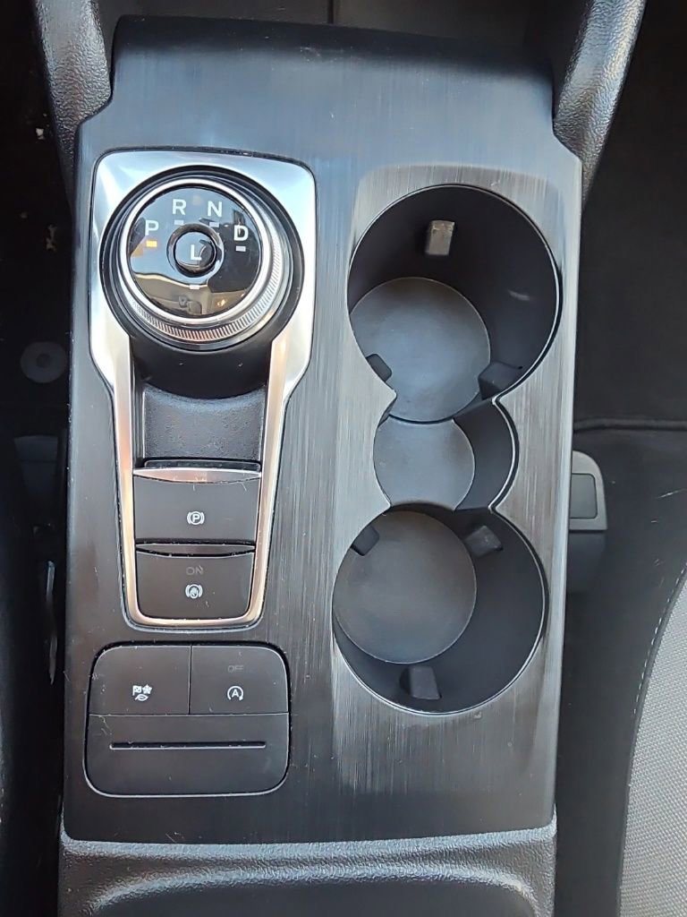 Certified 2022 Ford Escape SE w/ Cold Weather Package image 25