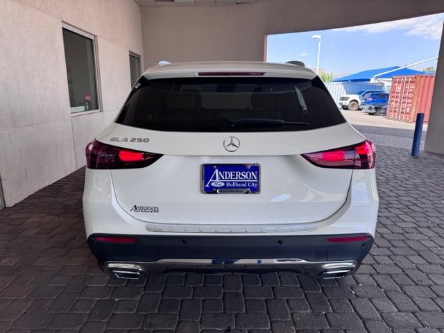 Used 2025 Mercedes-Benz GLA 250 image 4