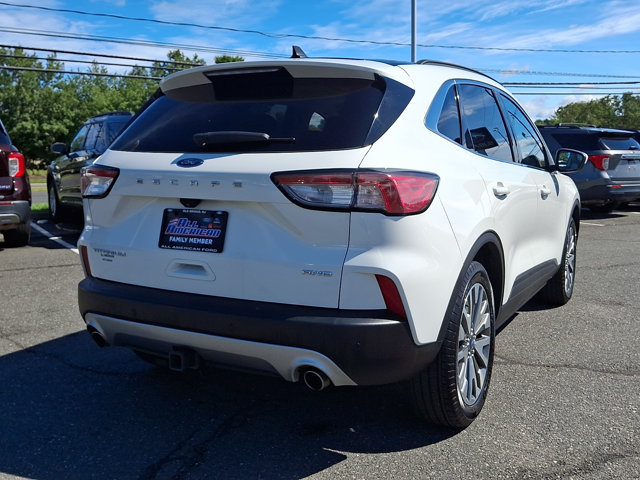 Certified 2022 Ford Escape Titanium w/ Class II Trailer Tow Package AWD/4WD image 10