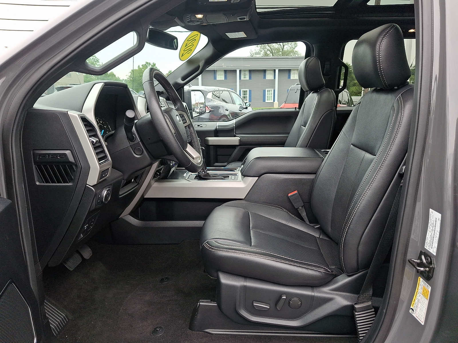 Certified 2020 Ford F150 Lariat w/ Equipment Group 502A Luxury AWD/4WD image 13
