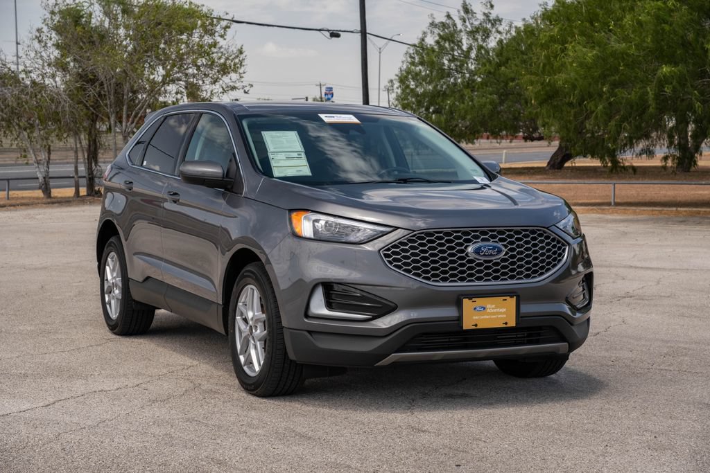 Certified 2024 Ford Edge SEL AWD/4WD image 2