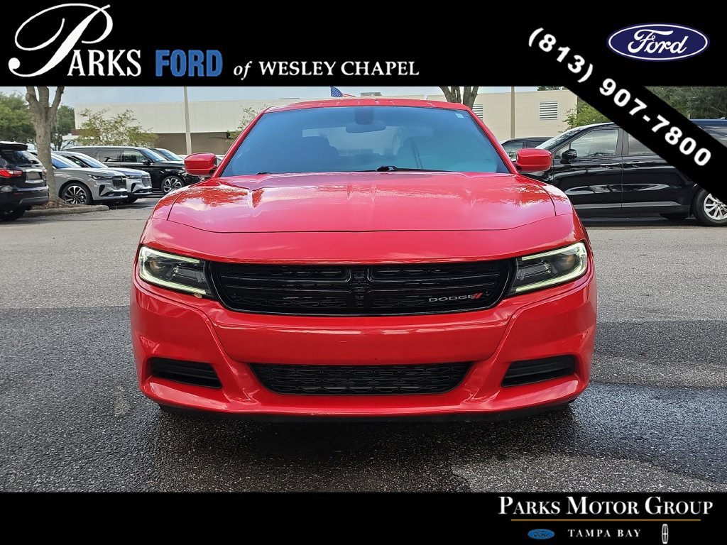 Used 2019 Dodge Charger SXT RWD image 3