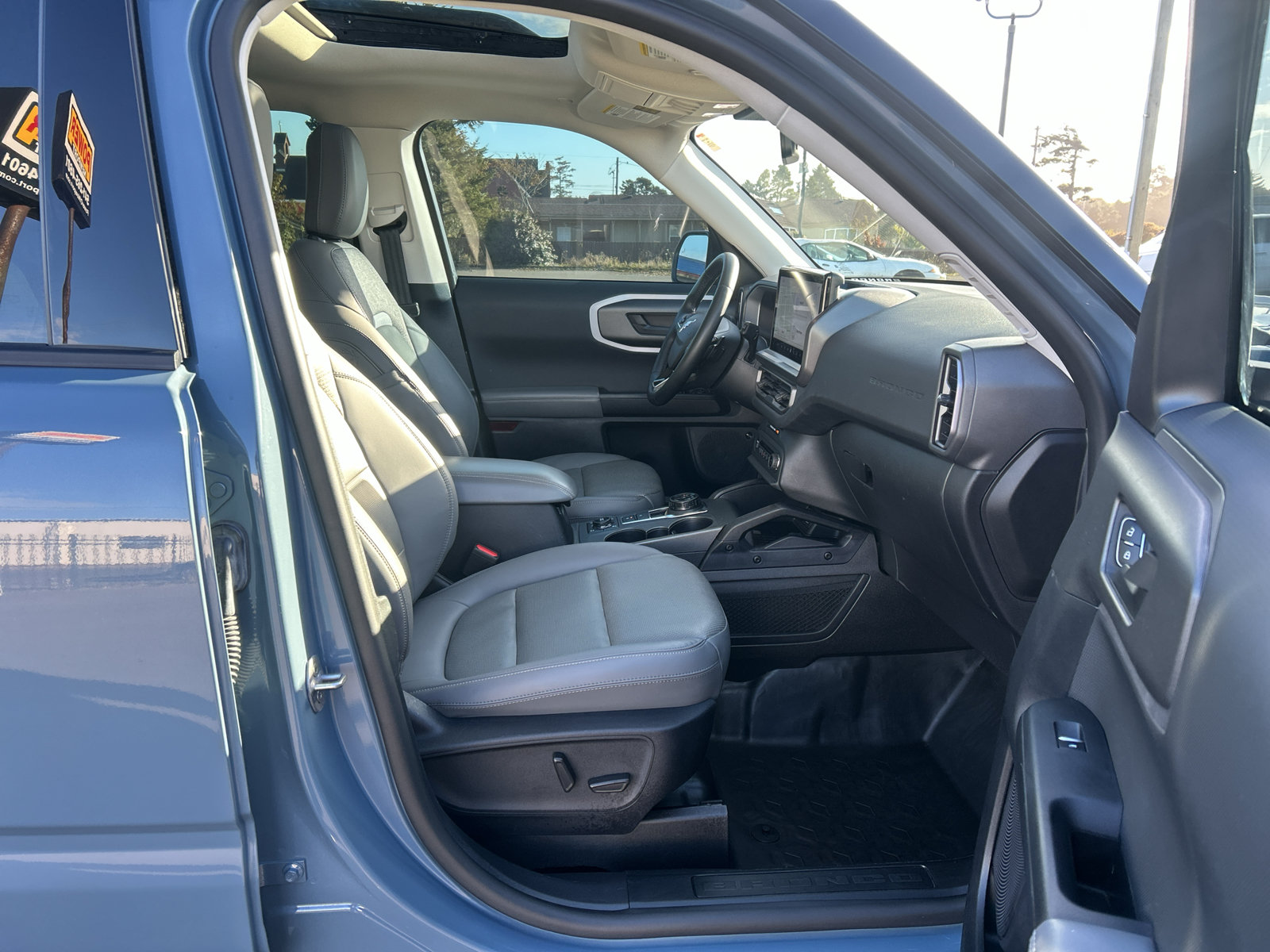 Certified 2025 Ford Bronco Sport Badlands w/ Badlands Tech Package AWD/4WD image 33