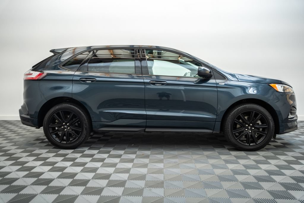 Certified 2024 Ford Edge ST-Line w/ Class II Trailer Tow Package AWD/4WD image 4