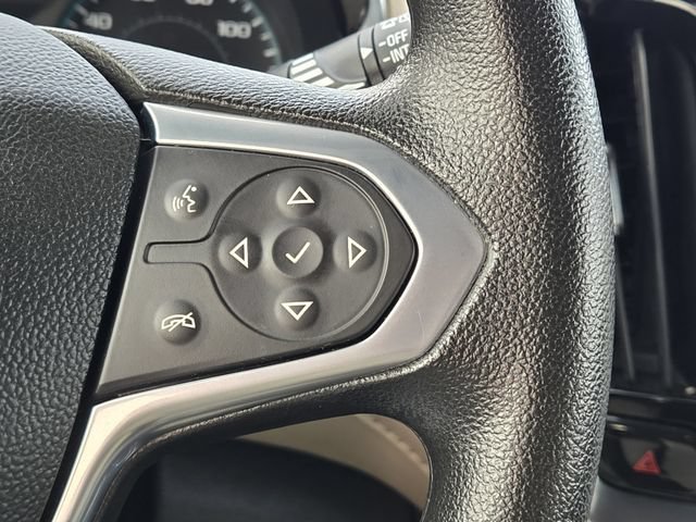 Used 2023 Chevrolet Traverse LS w/ Safety Package FWD image 27