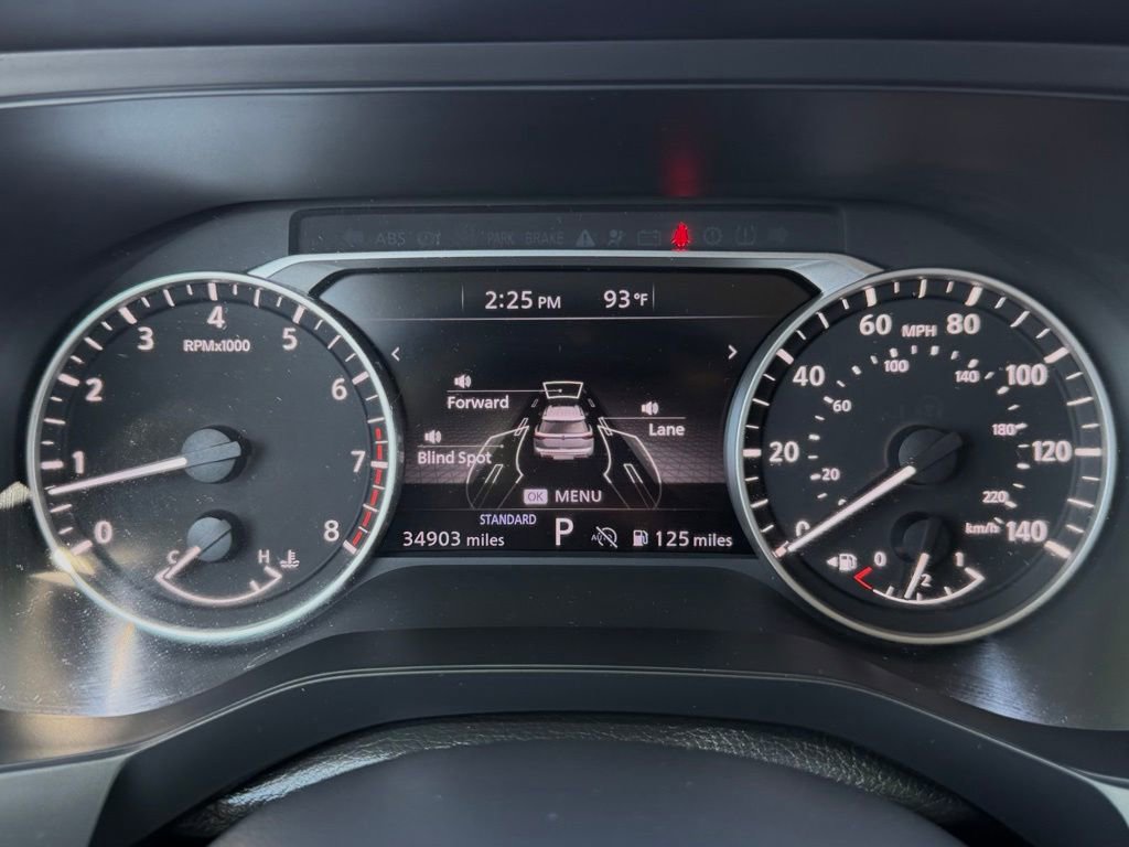 Used 2024 Nissan Pathfinder S FWD image 17