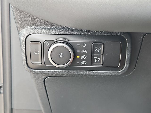 Certified 2026 Ford Explorer Active w/ Active Comfort Package AWD/4WD image 21