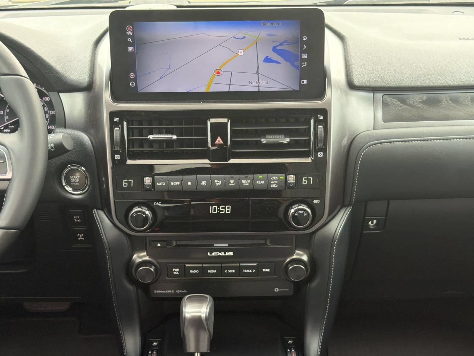 Used 2023 Lexus GX 460 w/ Black Line Special Edition AWD/4WD image 26