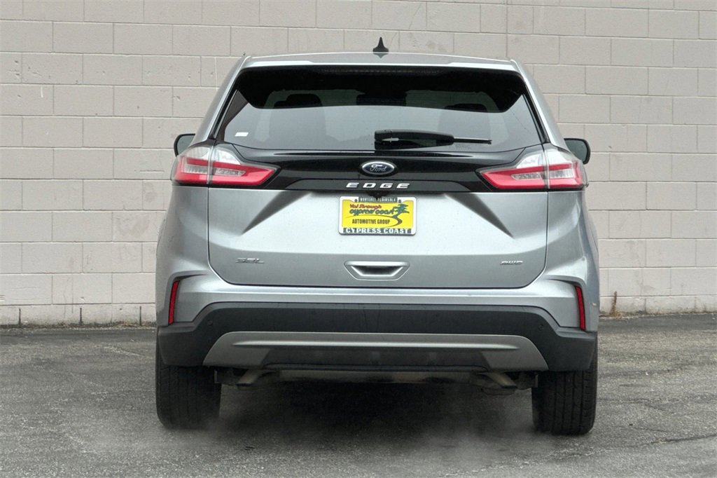 Certified 2023 Ford Edge SEL image 4