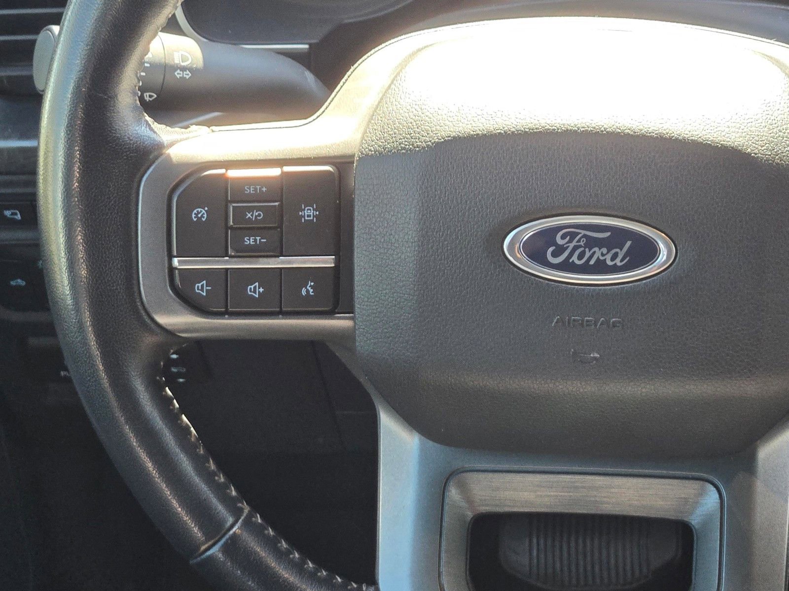 Certified 2022 Ford F150 XLT w/ Equipment Group 302A High AWD/4WD image 16