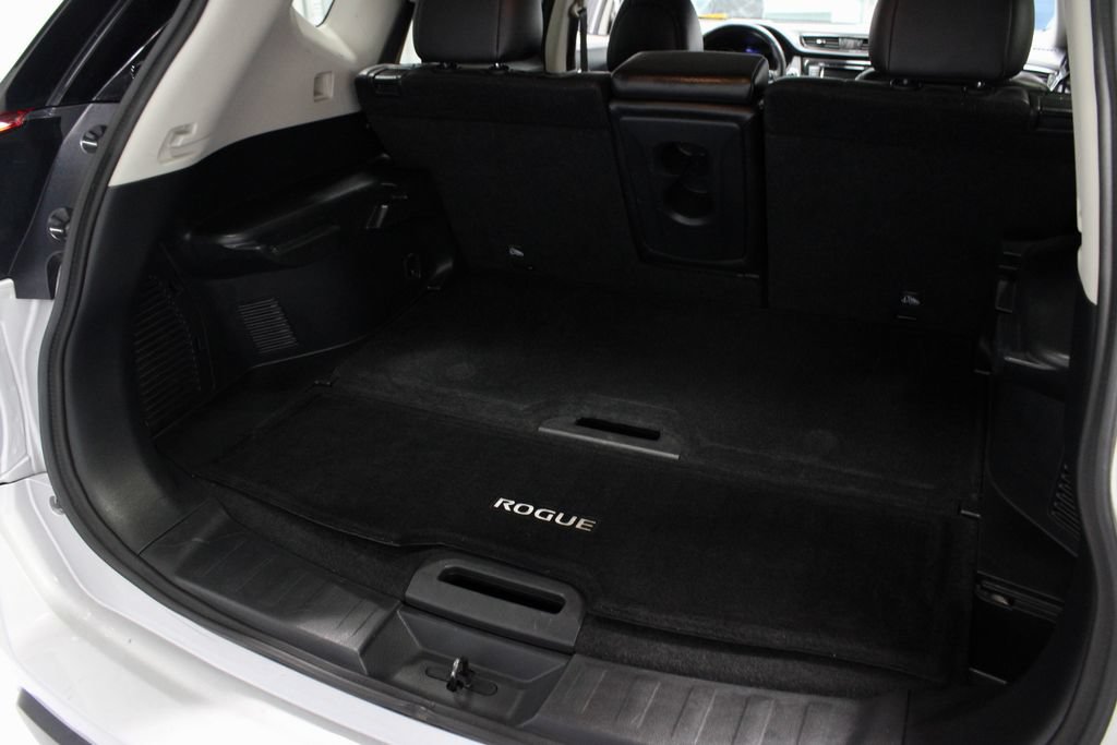 Used 2020 Nissan Rogue SL FWD image 14