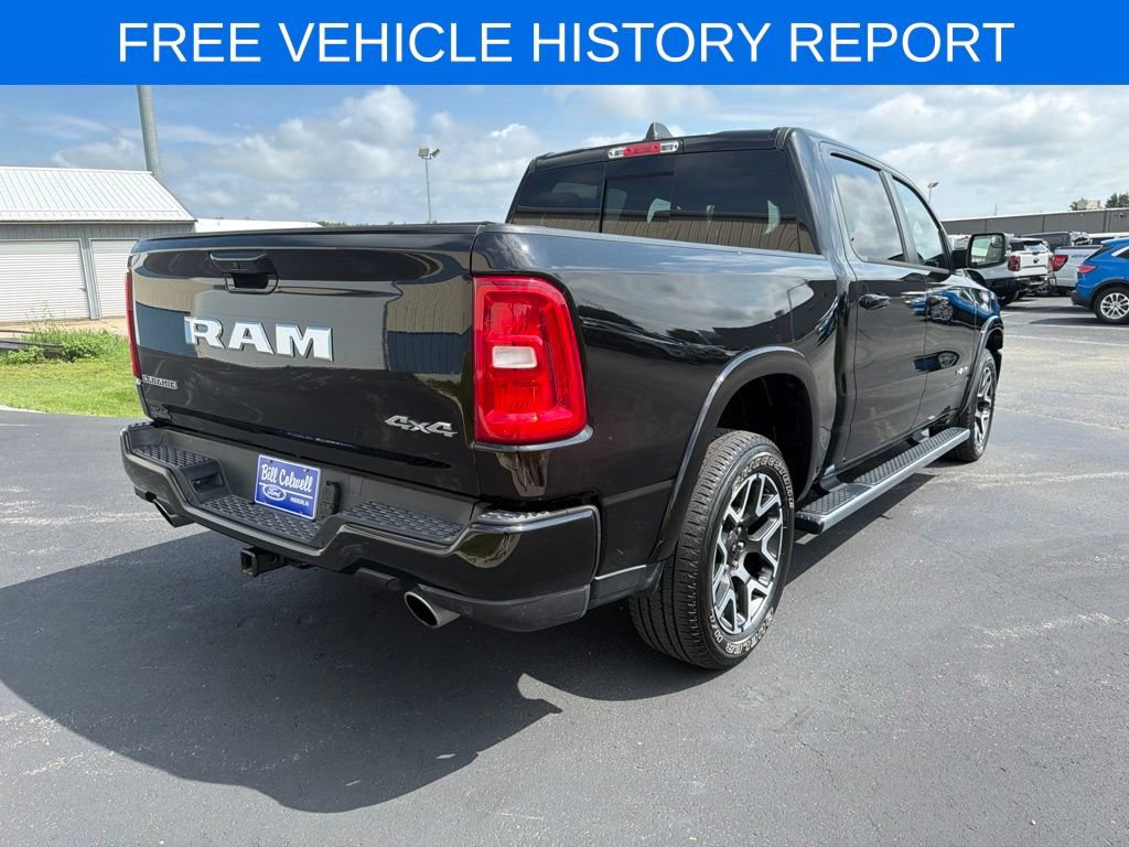 Used 2025 RAM 1500 Laramie w/ Sport Appearance Package AWD/4WD image 4
