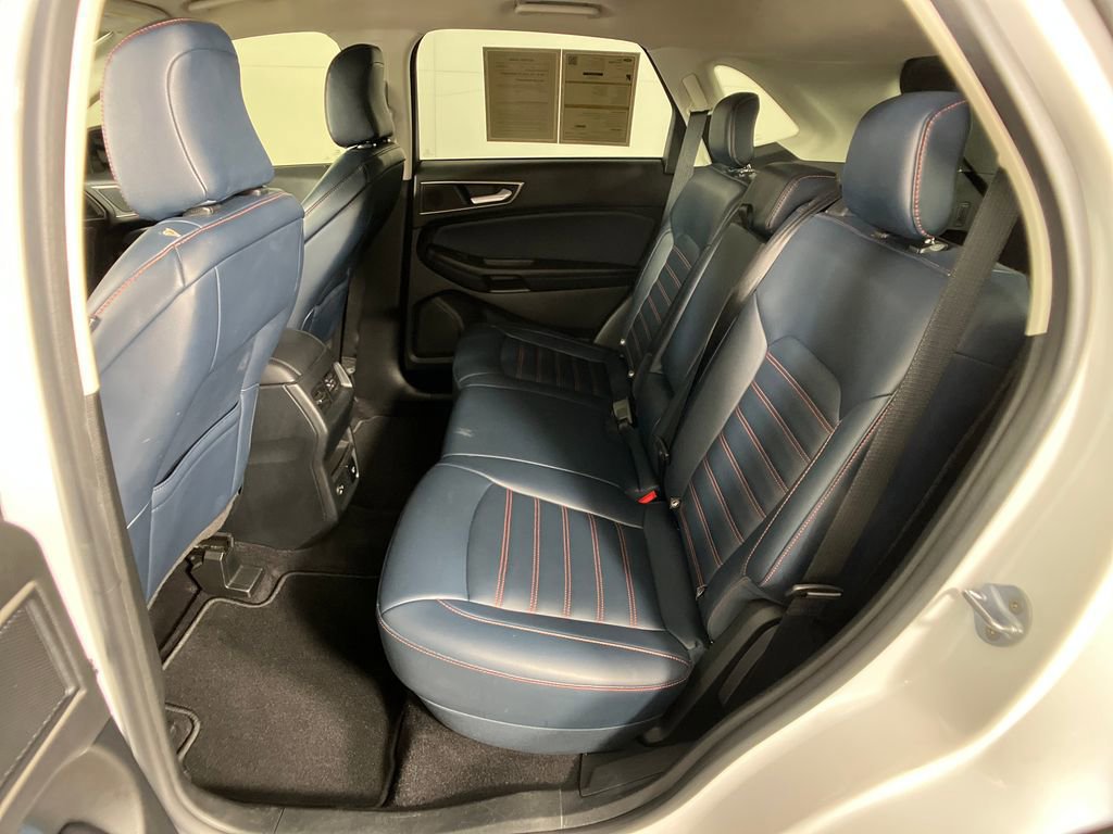 Certified 2022 Ford Edge SEL w/ Sport Appearance Package image 29