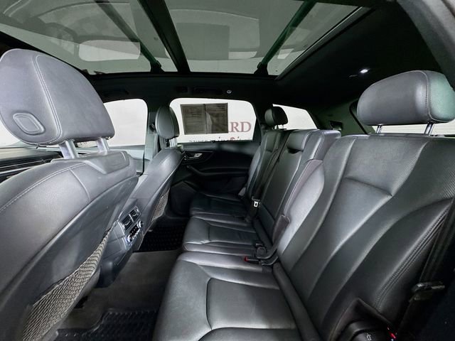 Used 2017 Audi Q7 3.0T Premium Plus image 29