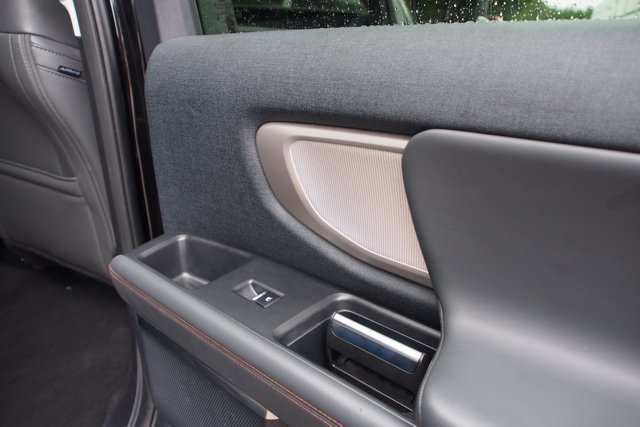 Certified 2025 Ford Expedition Active RWD image 15
