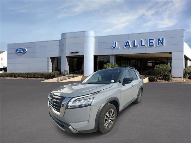 Used 2022 Nissan Pathfinder SL