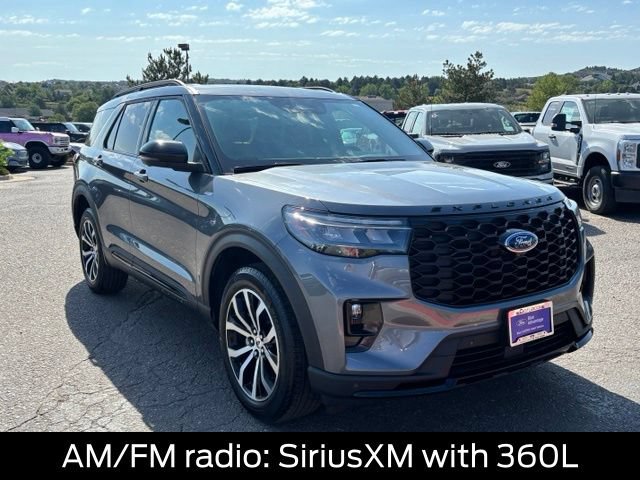 Certified 2025 Ford Explorer ST-Line AWD/4WD image 8