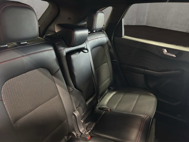 Certified 2025 Ford Escape ST-Line Select AWD/4WD image 20
