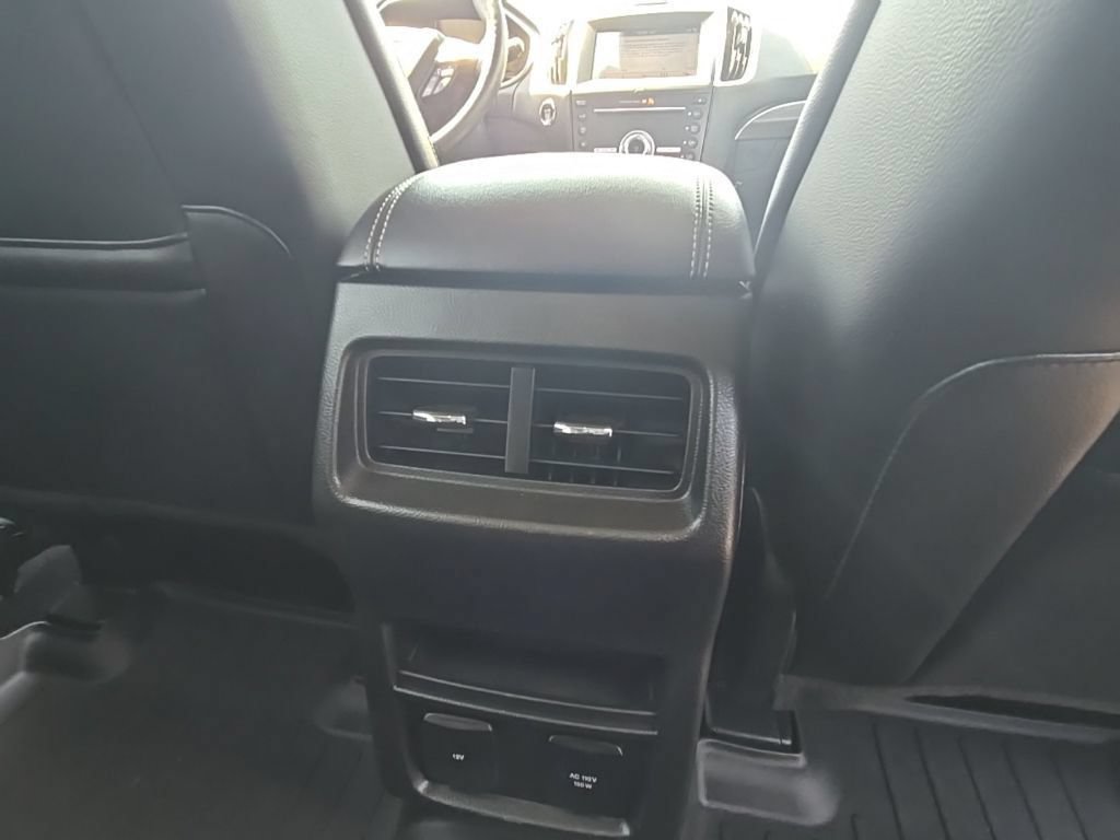 Certified 2019 Ford Edge Titanium w/ Cold Weather Package AWD/4WD image 38
