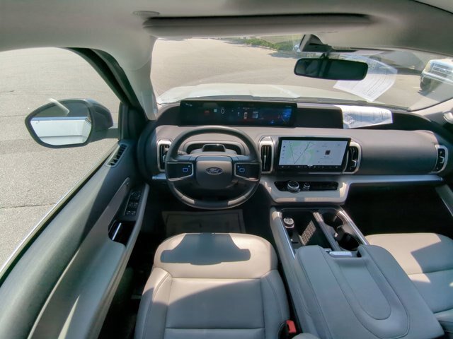 Certified 2025 Ford Expedition Max Active AWD/4WD image 32